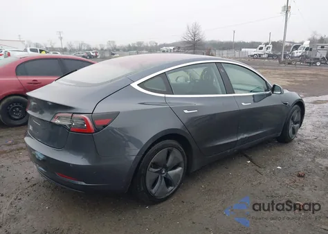 2018 Tesla Model 3 Long Range/Mid Range from USA, damaged, VIN 5YJ3E1EA4JF123647